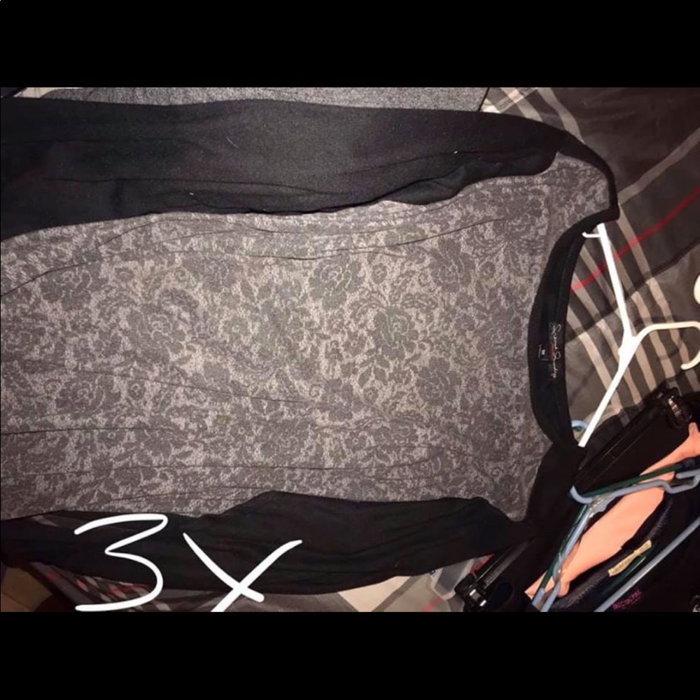 Rose long sleeve top